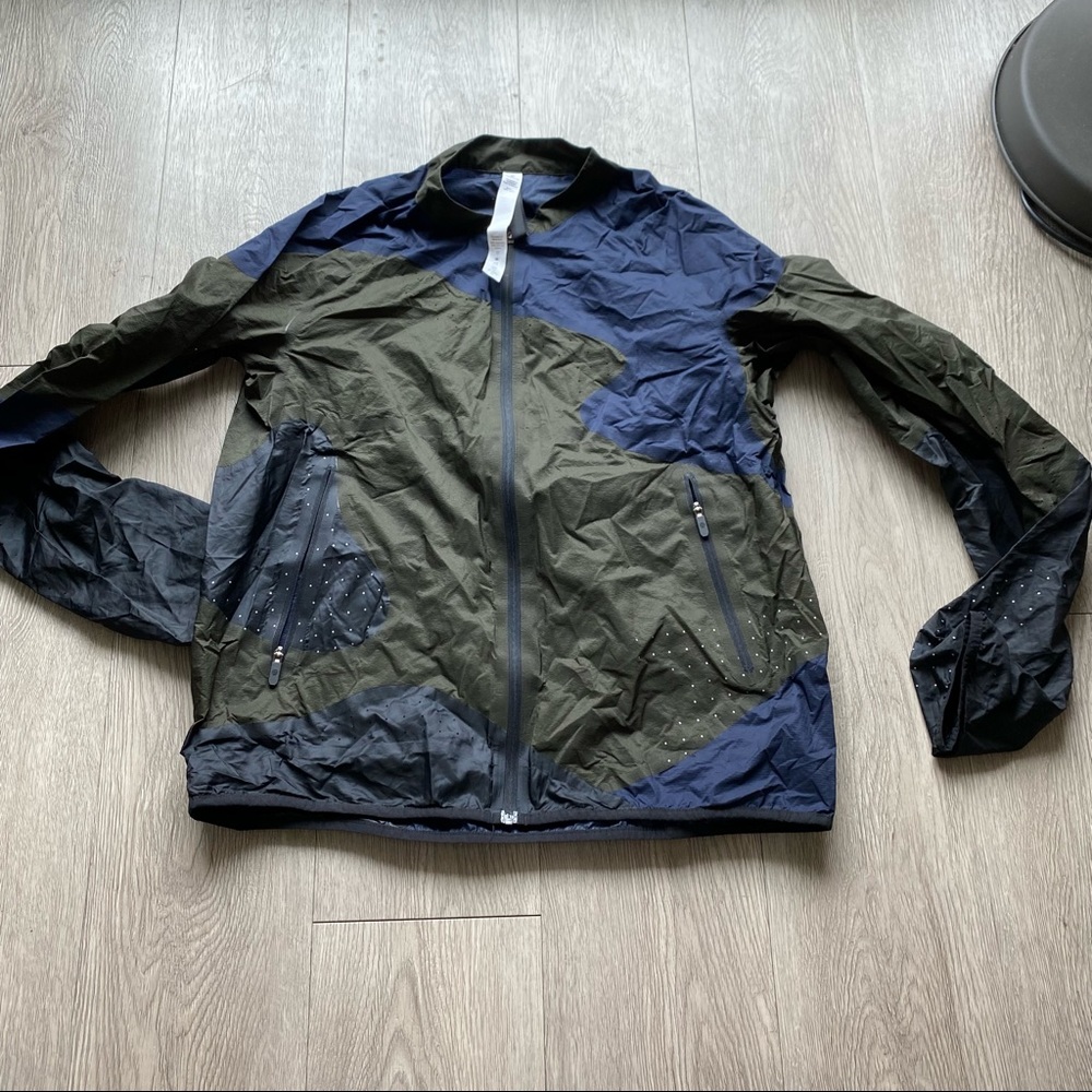 Lululemon running jacket